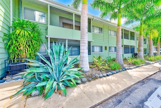 1329 Drew St Unit 4, Clearwater, FL 33755