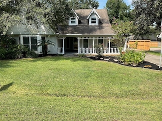 584 Woodstock Ln, Conroe, TX 77302