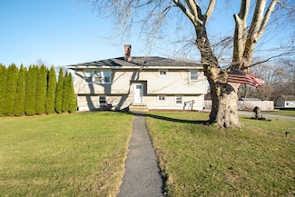 63 Glebas Rd, Plainfield, CT 06374