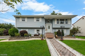 232 Evans Ave, Piscataway, NJ 08854