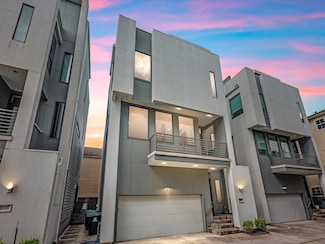 5638 Petty St Unit B, Houston, TX 77007