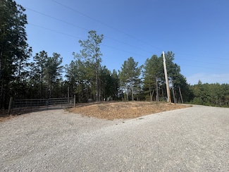 301 Ridgewood Dr, Linden, TN 37096