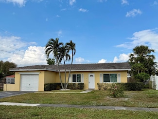 3 Forest Hills Ln, Boca Raton, FL 33431
