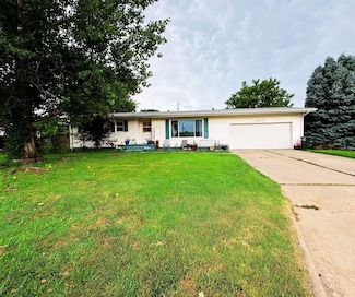 2317 4th Ave, Dodge City, KS 67801