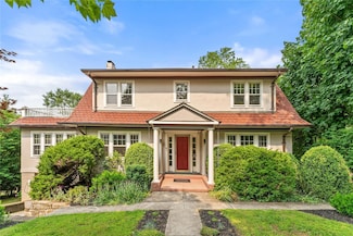 41 Euclid Ave, Hastings On Hudson, NY 10706