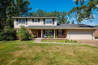 6813 Flintrock Rd, North Little Rock, AR 72116