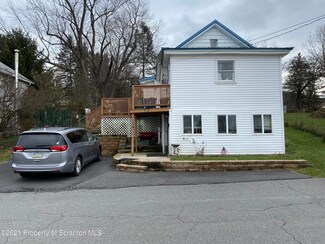 179 Chestnut St, Archbald, PA 18403