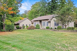 4 Harriman Farm Rd, Saco, ME 04072