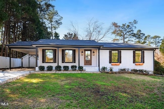 226 Pinecroft Dr, Raleigh, NC 27609