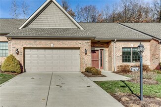 217 Lenox Ct, Imperial, PA 15126