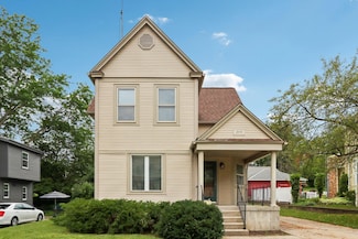 215 N Sanborn Ave, Jefferson, WI 53549