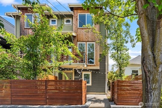 4220 Fremont Ave N Unit A, Seattle, WA 98103