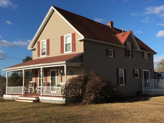 58 Ridge Rd, Lisbon, ME 04252