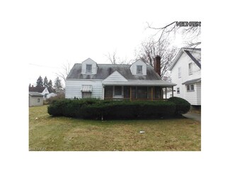 741 E Avondale Ave, Youngstown, OH 44502
