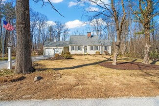 2 Steppingstone Rd, Bedford, NH 03110