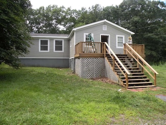 618 Bean River Rd, Millerton, NY 12546