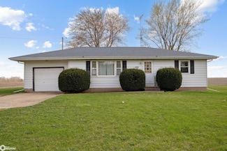 2074 Highway 16, West Point, IA 52656