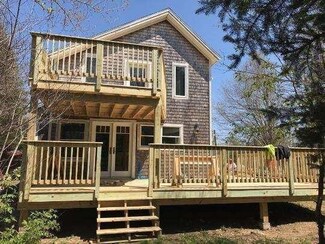 653 Back Ridge Rd, Penobscot, ME 04476