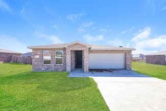 2031 Clay St, Mabank, TX 75147