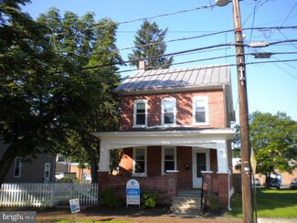 145 N Tulpehocken St, Pine Grove, PA 17963