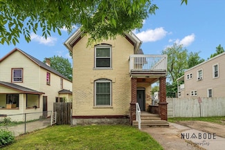 816 Clancy Ave NE, Grand Rapids, MI 49503