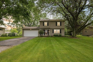 1452 N Morrish Rd, Flint, MI 48532