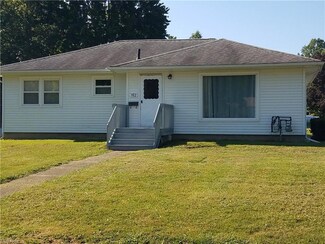 762 Eastland Ave, Ravenna, OH 44266