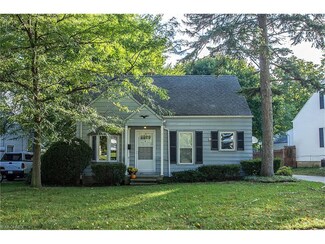 2405 26th St, Cuyahoga Falls, OH 44223