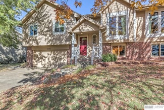 10390 Vernon Ave, Omaha, NE 68134