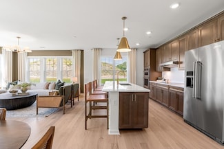 2 Codman Way Unit 207, Westborough, MA 01581