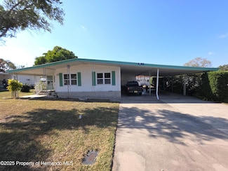 8071 Highpoint Blvd, Brooksville, FL 34613