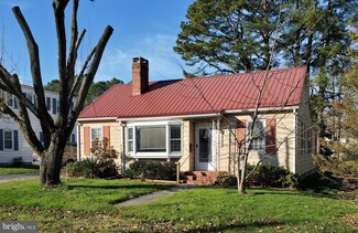 102 Harrison Ave, Wyoming, DE 19934