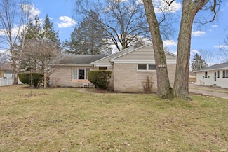 732 Cherry Tree Ln, South Bend, IN 46617