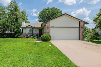 2302 S Stoney Point St, Wichita, KS 67209