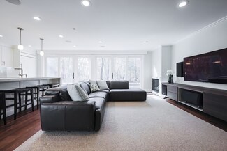 41 Gilbert Rd, Needham, MA 02492