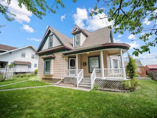 218 S Broadway St, Tekoa, WA 99033