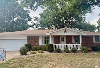 1622 S 30th St, Quincy, IL 62301