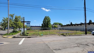 902 Pacific Blvd SE, Albany, OR 97321
