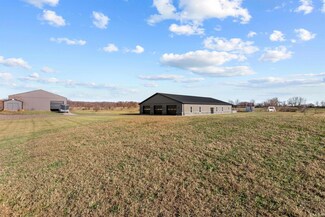 2478 Royal Center Pike, Logansport, IN 46947