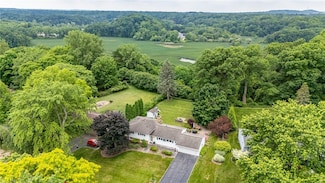 259 Parkview Dr, Rochester, NY 14625