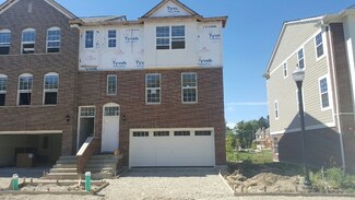 38 Marcel Ln, Schaumburg, IL 60194