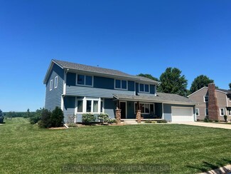 934 N 3rd St, Hampton, NE 68843