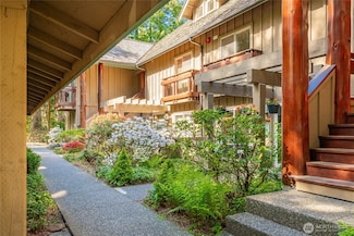 5438 Snow Goose Ln Unit 106, Blaine, WA 98230
