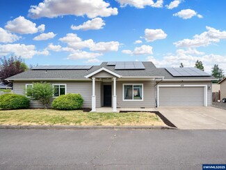 429 S Main St, Mount Angel, OR 97362