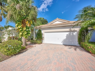 8071 Brindisi Ln, Boynton Beach, FL 33472