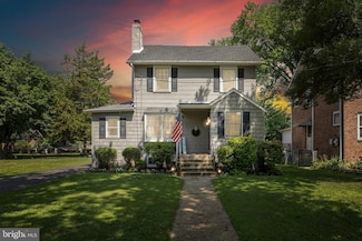 205 E Bettlewood Ave, Oaklyn, NJ 08107