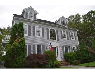 11 Vickerson Ave, Sagamore Beach, MA 02562