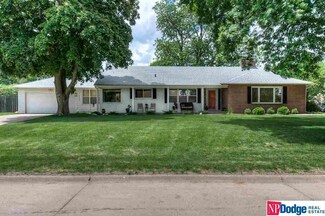 1802 S 76th Ave, Omaha, NE 68124