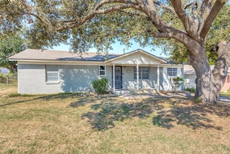 1708 S Cravens Rd, Fort Worth, TX 76112