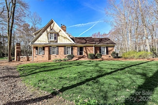 3729 Carmel Acres Dr, Charlotte, NC 28226